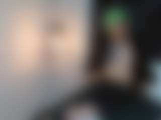 Live cam show with Nina-Passionf - Brown Eyes on Milfs Live