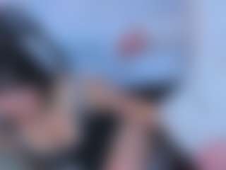 Live cam show with Nina-Passionf - Facial on Latina Girls