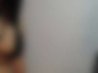 Live cam show with Nina-Passionf - White on x69.live | colombia