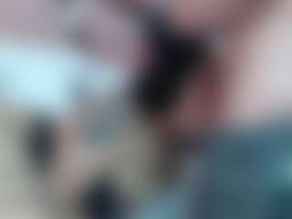 Live cam show with Nina-Passionf - Facial on AdultVida.com