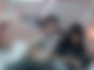 Live cam show with Nina-Passionf - Strip on Streamer API