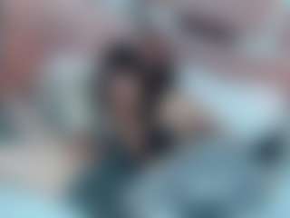 Live cam show with Nina-Passionf - BBW on TeamSkeetLive
