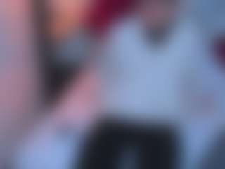Live cam show with Nina-Passionf - Blowjob on Camsoda