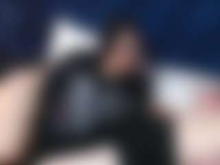 Live cam show with Nina-Passionf - Smoking on CamClone