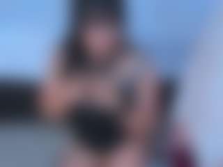 Spettacolo in cam dal vivo con Nina-Passionf - Cum su Camsoda