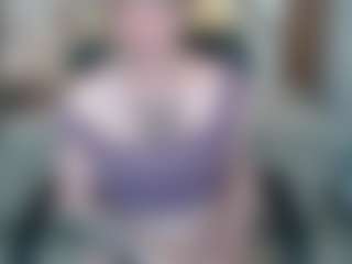 PAULASMALLTITS's Live Sex Cam Show