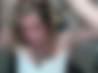 PAULASMALLTITS's Live Sex Cam Show