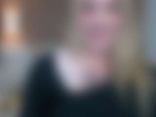 PAULASMALLTITS's Live Sex Cam Show