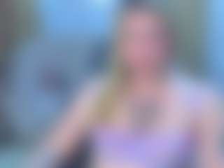 PAULASMALLTITS's Live Sex Cam Show