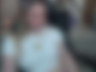 Live cam show with PAULASMALLTITS - Brown Hair on fapnchat