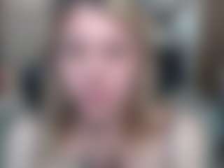 PAULASMALLTITS's Live Sex Cam Show