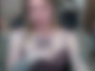 PAULASMALLTITS's Live Sex Cam Show