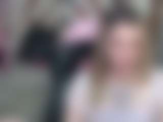 PAULASMALLTITS's Live Sex Cam Show