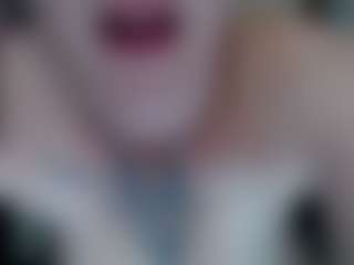 PAULASMALLTITS's Live Sex Cam Show