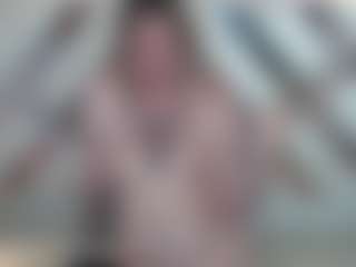 PAULASMALLTITS's Live Sex Cam Show