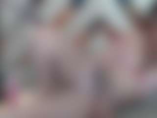 Live cam show with PAULASMALLTITS - Deepthroat on Camsoda Late Night