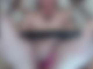 Live cam show with PAULASMALLTITS - Ass Clapping on madthumbs