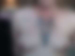 Live cam show with PAULASMALLTITS - Ass Clapping on Fling VIP Chat
