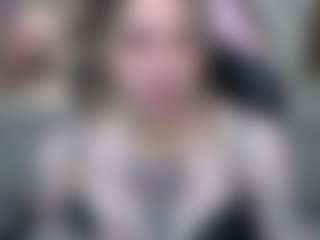 Live cam show with PAULASMALLTITS - Brown Hair on Gym Cam Girls