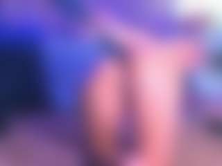 Live cam show with SashaSkyX - Moaning on slutload