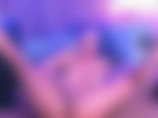 Live cam show with SashaSkyX - Smoking on fapnchat