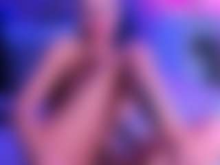 Live cam show with SashaSkyX - Green Eyes on Porn Luv