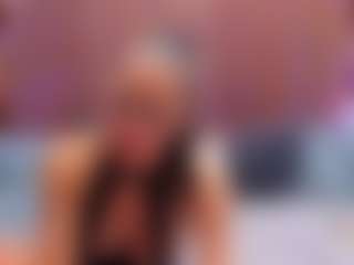 Live cam show with SashaSkyX - Moaning on Camsoda