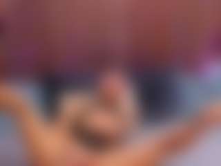 Live cam show with SashaSkyX - Mature on Instabang