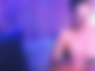 Live cam show with SashaSkyX - Mature on Camsoda