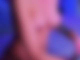 SashaSkyX's Live Sex Cam Show