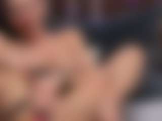 Live cam show with SashaSkyX - Green Eyes on Camsoda