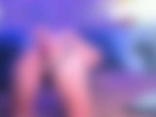Live cam show with SashaSkyX - Mature on Big Tits