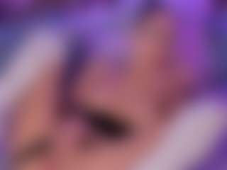 SashaSkyX's Live Sex Cam Show