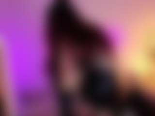 Live cam show with Violet-Ch - Latina on StripNow | colombia