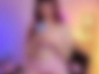 Live cam show with Violet-Ch - Camel Toe on Camsoda