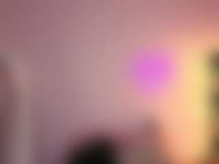 Live cam show with Violet-Ch - Skinny on madthumbs