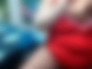 Live cam show with AnnaaGold - Granny Big Ass on TeamSkeetLive