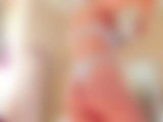 Live cam show with Bella-Posh - Snapchat on live18s.com