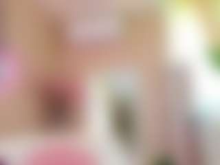 Bella-Posh's Live Sex Cam Show