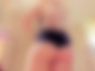 Live cam show with Bella-Posh - Creampie on sexylive.show