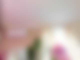 Live cam show with Bella-Posh - Cumslut on camwithhim.com