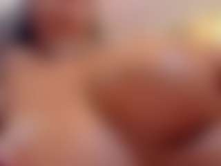Live cam show with Bella-Posh - Brown Hair Teen (18+) on CSO-WL