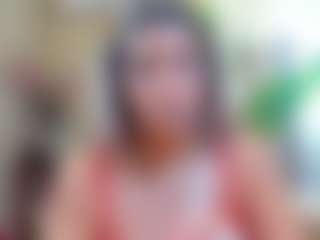Live cam show with Bella-Posh - Tease Brown Hair on Soda Cam