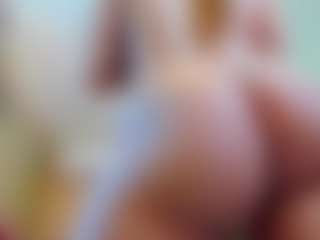 Bella-Posh's Live Sex Cam Show