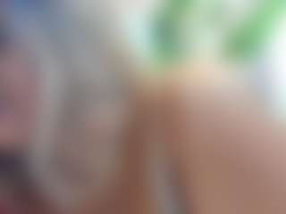 Bella-Posh's Live Sex Cam Show