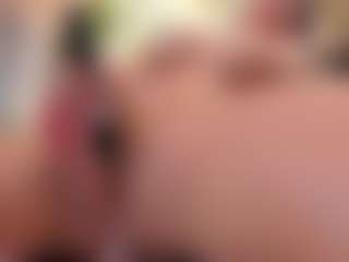 Live cam show with Bella-Posh - Anal on livesuperchat.net