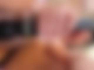 Live cam show with Bella-Posh - BBW on googirlz
