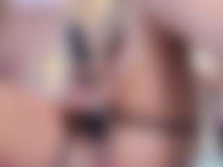 Bella-Posh's Live Sex Cam Show