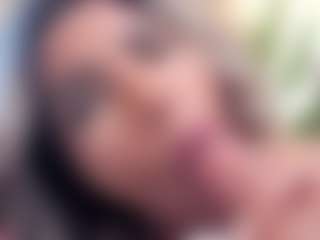 Bella-Posh's Live Sex Cam Show