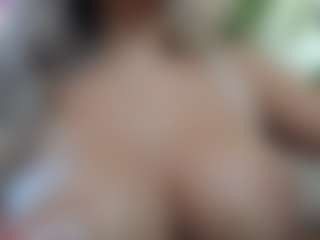 Bella-Posh's Live Sex Cam Show